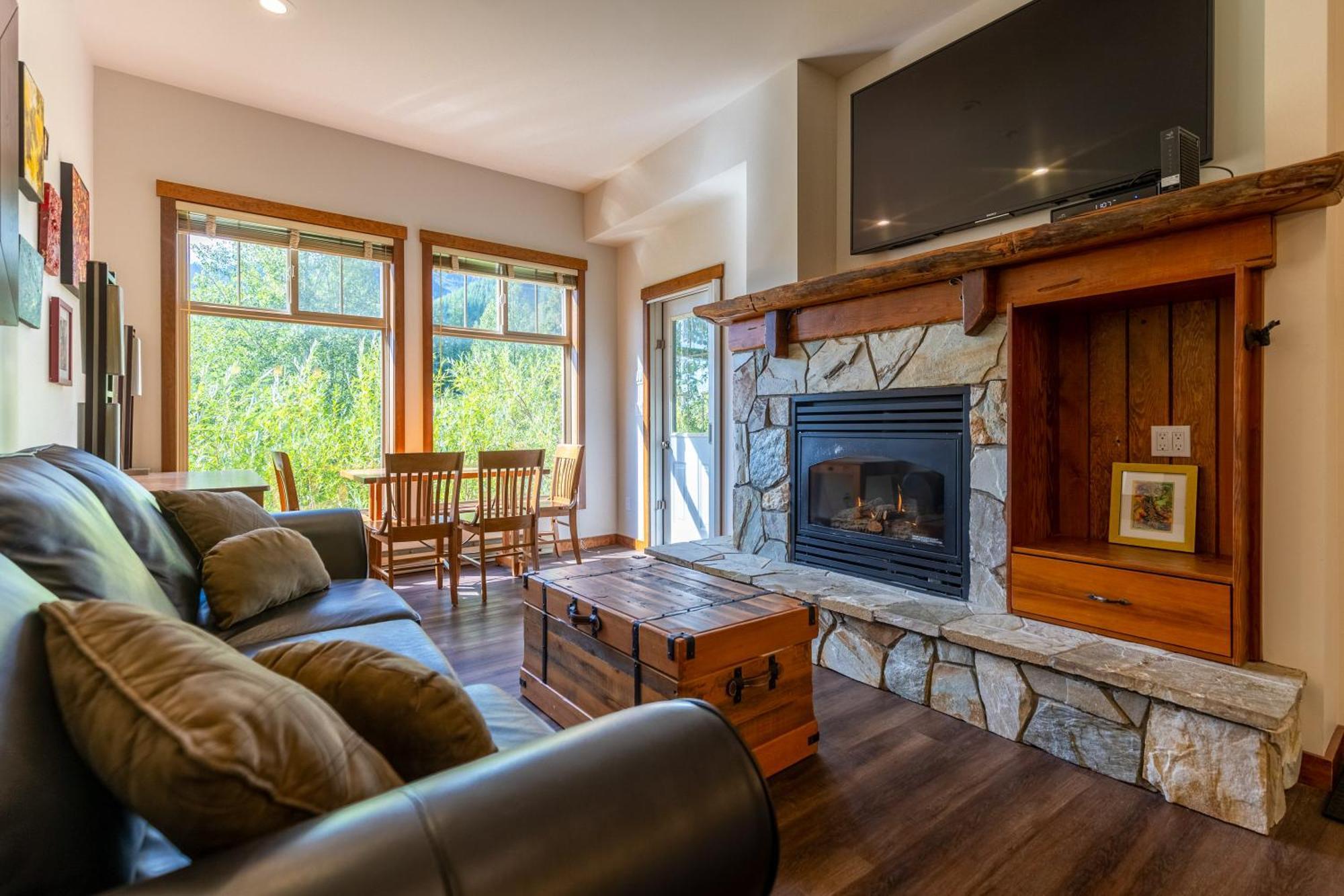 Snow Creek Lodge By Fernie Central Reservations Luaran gambar